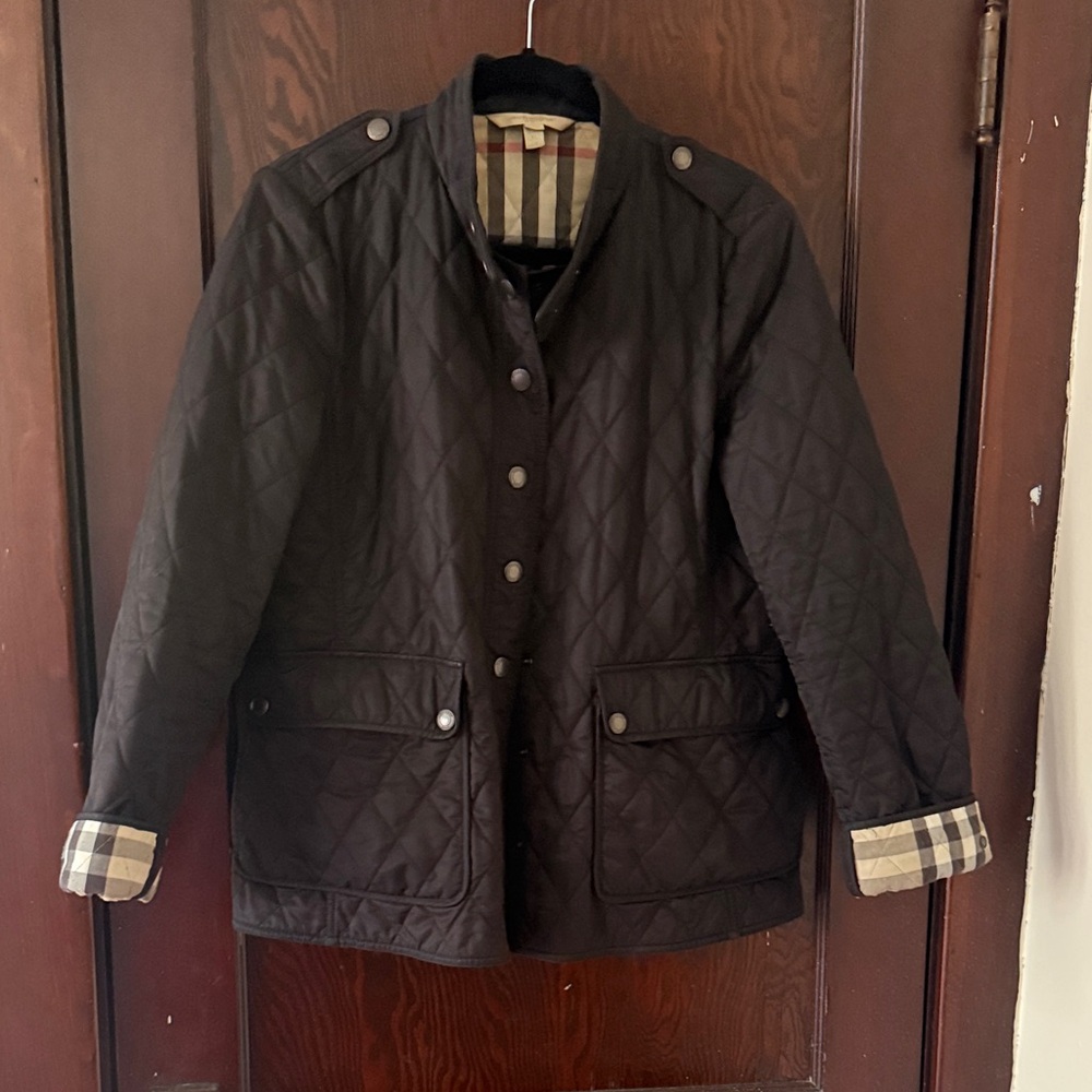 Burberry Black Quilted Jacket with Plaid Interior